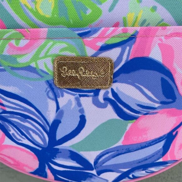 Lilly Pulitzer Tropical Print Havana Round Picnic Bag with Utensil Storage - Picture 4 of 9